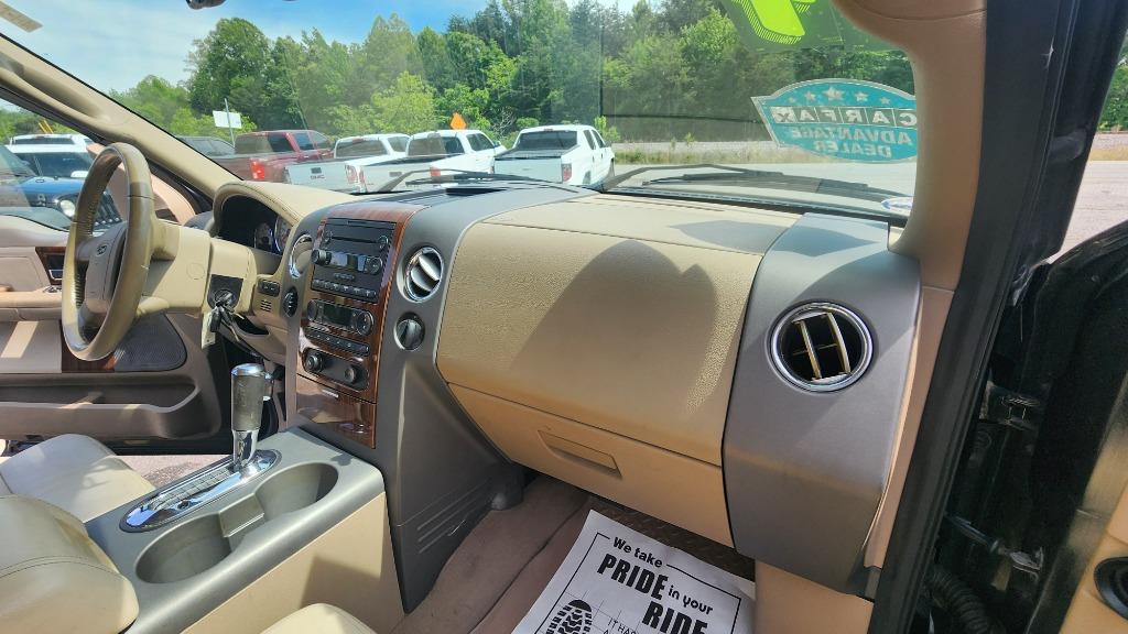 2004 Ford F-150 Lariat - Photo 23