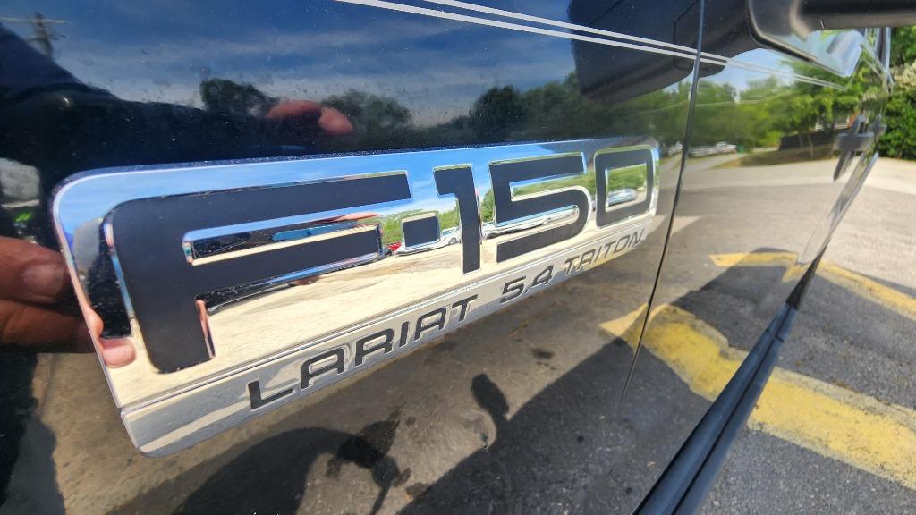 2004 Ford F-150 Lariat - Photo 10