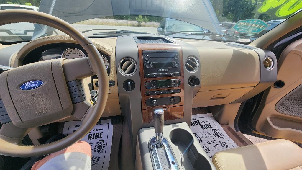 2004 Ford F-150 Lariat - Photo 38