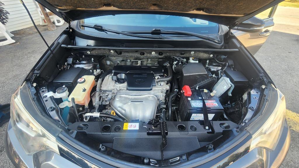 2017 Toyota RAV4 SE - Photo 48