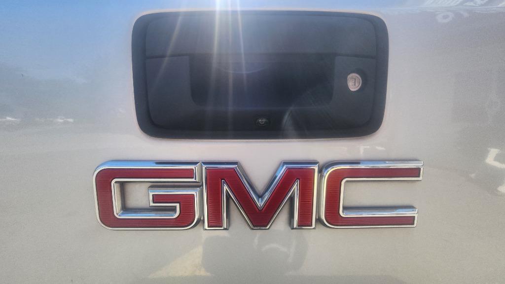 2017 GMC Sierra 1500 SLT - Photo 17